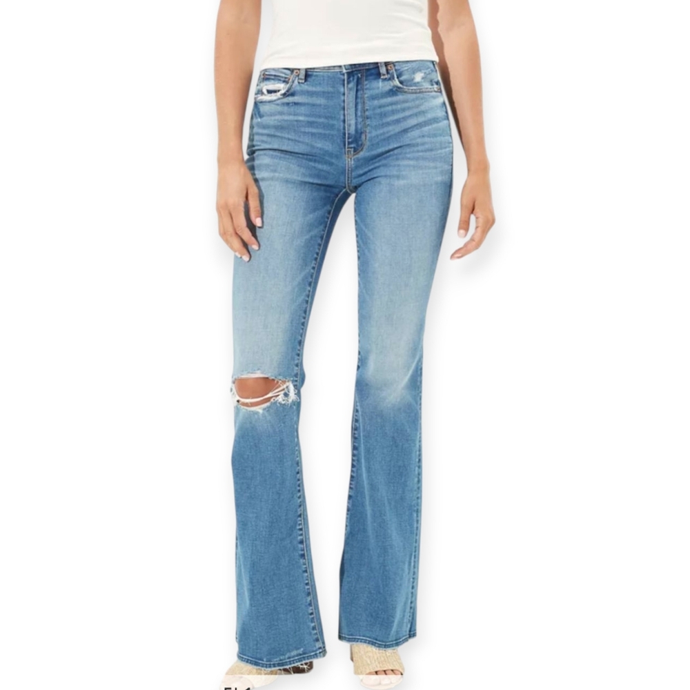 American Eagle Super Hi-Rise Flare Distressed Jeans Women's Size 4 Whisker Desig